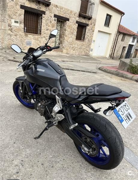 Yamaha MT-07 – Vista 4