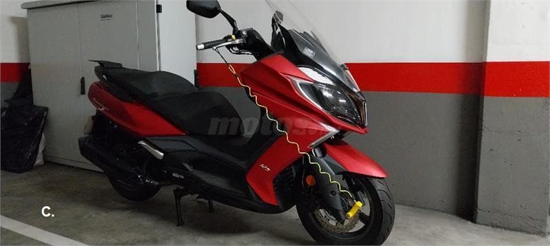 Kymco Super Dink 125i – Vista 2