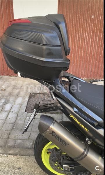 Yamaha TMAX 530 – Vista 3