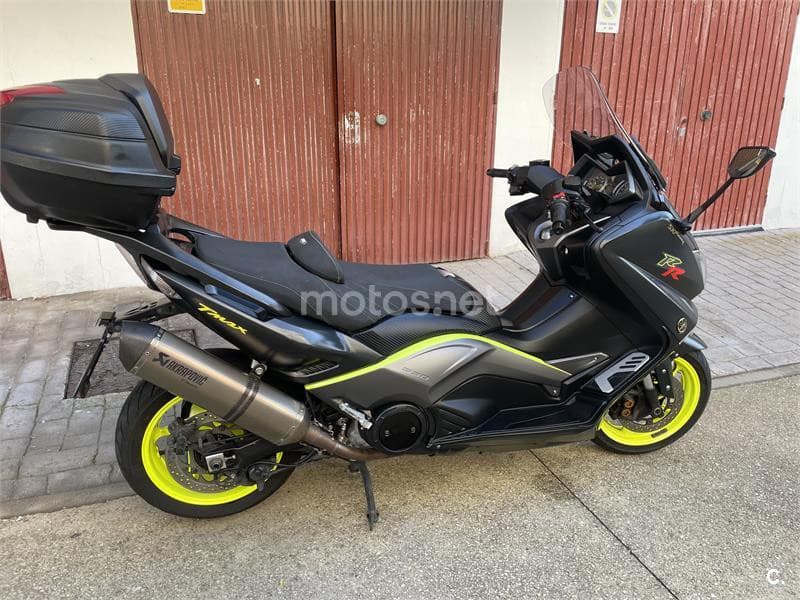 Yamaha TMAX 530 – Vista 10