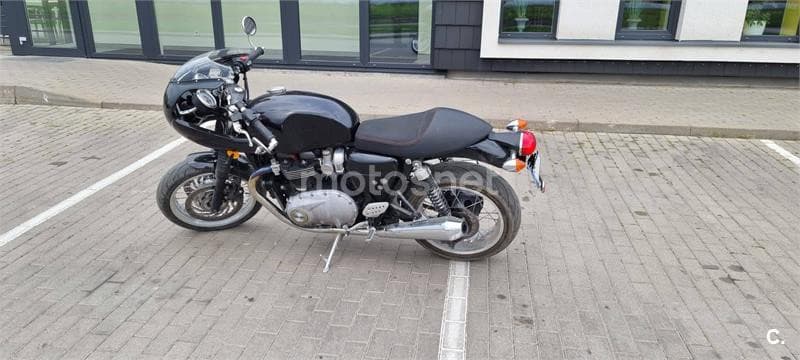 Triumph Thruxton – Vista 1