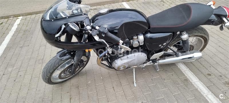 Triumph Thruxton – Vista 7