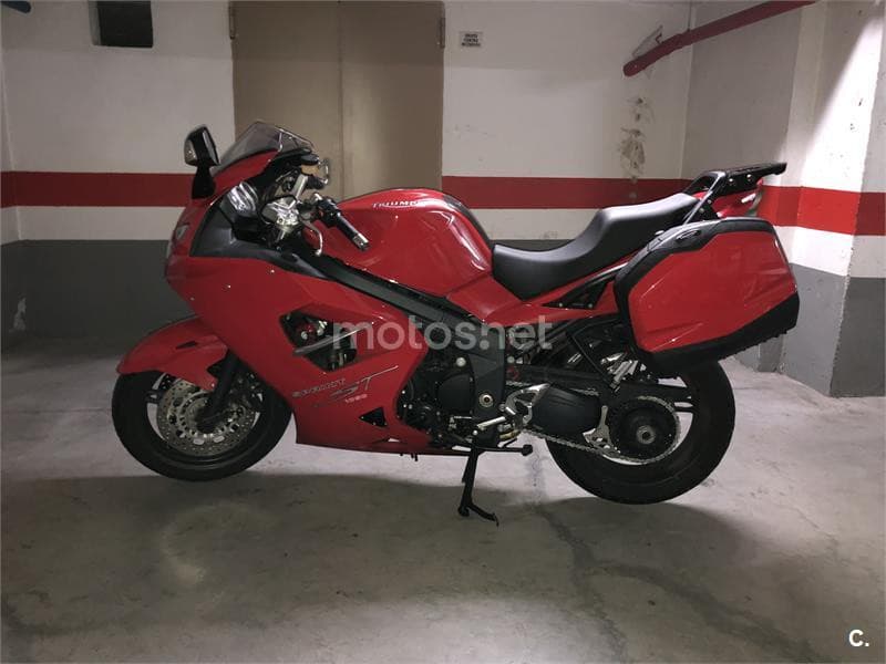 Triumph SPRINT ST ABS 3800 € 2008 Sevilla - 1