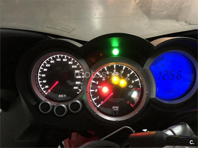 Triumph SPRINT ST ABS 3800 € 2008 Sevilla - 12