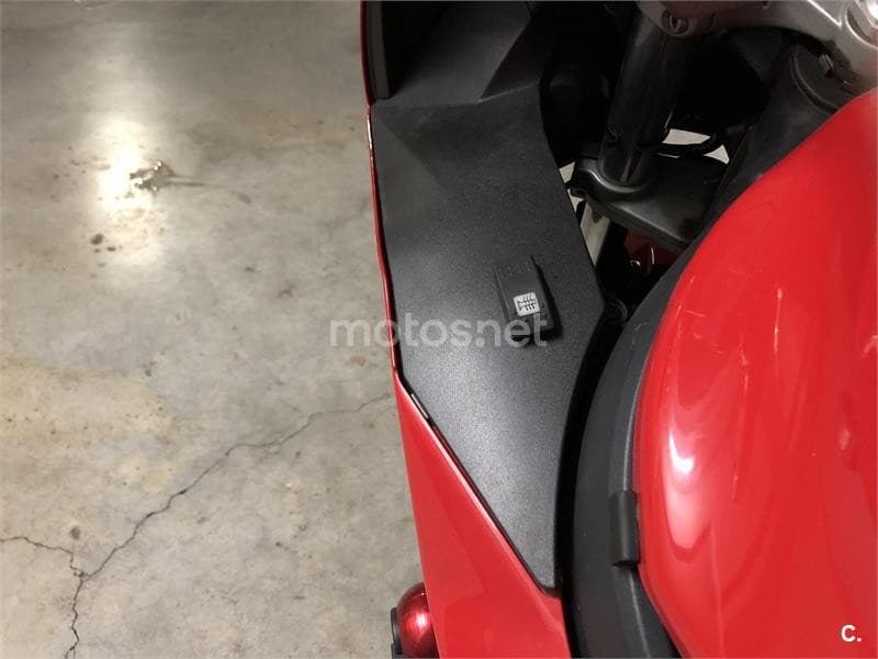 Triumph SPRINT ST ABS 3800 € 2008 Sevilla - 8