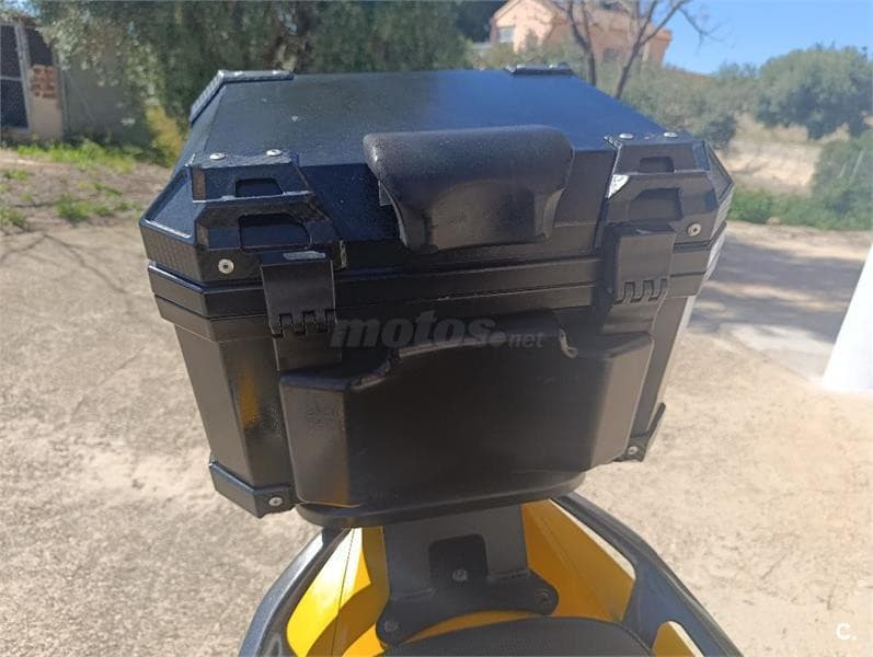 Yamaha TMAX 500 – Vista 9