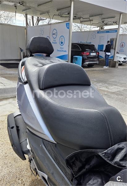 SYM Joymax 125 – Vista 3
