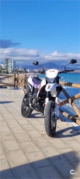 Aprilia SX 125 – Vista 2