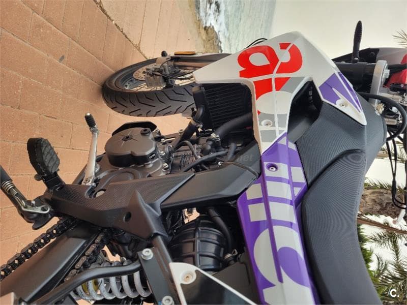 Aprilia SX 125 – Vista 8