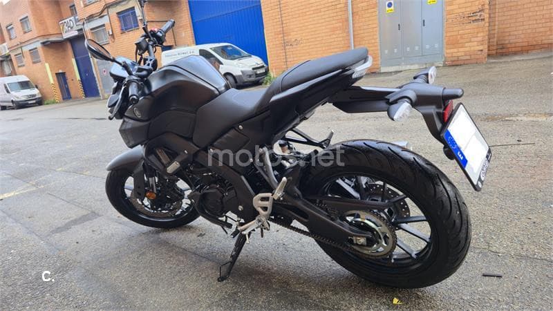 Yamaha MT-125 – Vista 4