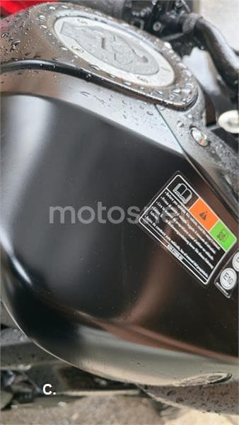 Yamaha MT-125 – Vista 7