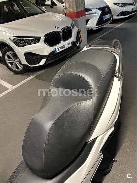 Kymco Grand Dink 300 – Vista 7