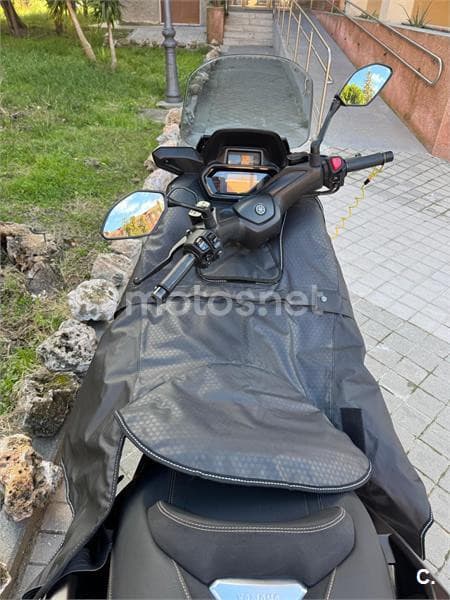 Yamaha XMAX 125 – Vista 4