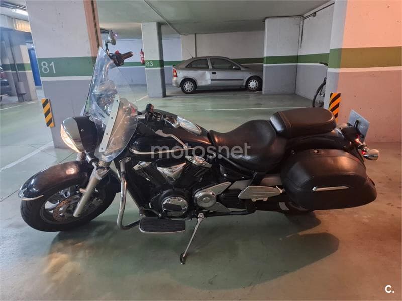Yamaha XVS 1300 A Midnight Star – Vista 2