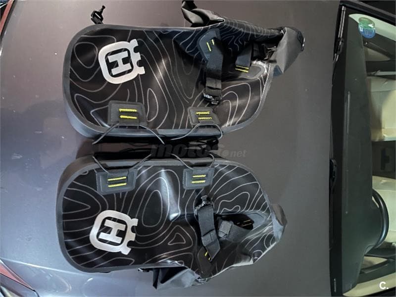 Husqvarna Norden 901 12.800 € 2023 Zaragoza - 8