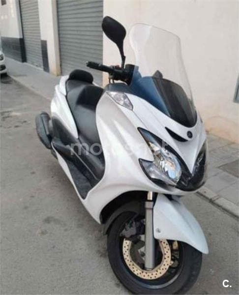 Yamaha Majesty 400 3200 € 2011 Alicante - 3
