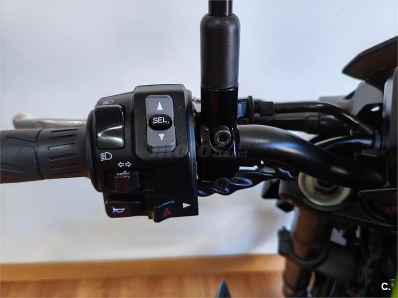 Kawasaki Z 900 – Vista 6