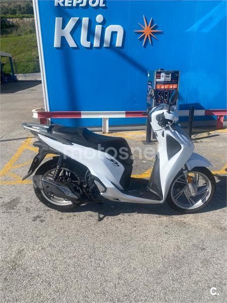 Honda SH125i – Vista 1