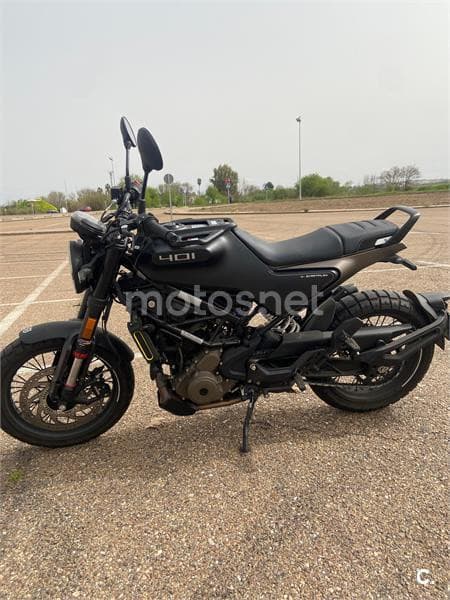 Husqvarna Svartpilen 401 – Vista 5