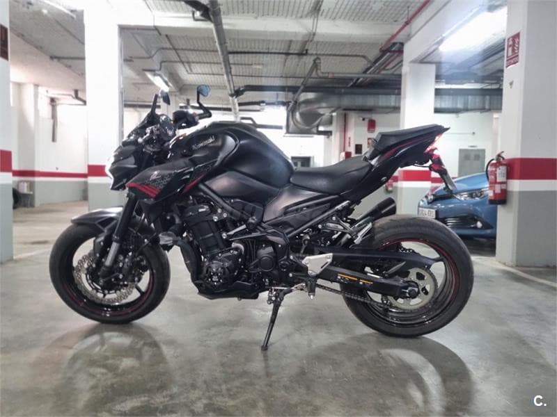 Kawasaki Z 900 – Vista 1