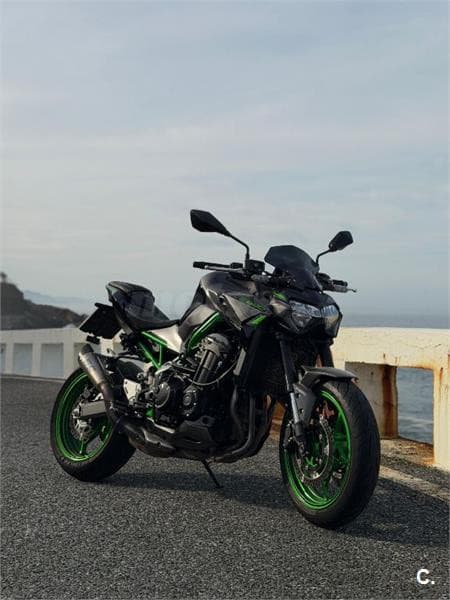 Kawasaki Z 900 – Vista 2
