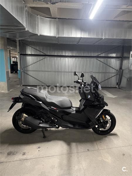 BMW C 400 X – Vista 1