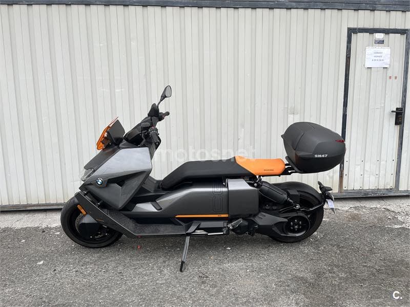 BMW CE 04 – Vista 6