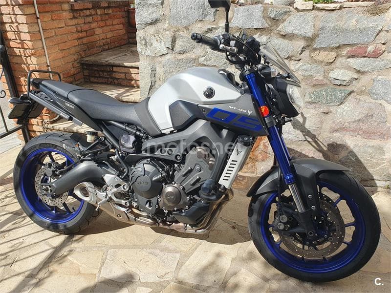 Yamaha MT 09 – Vista 2