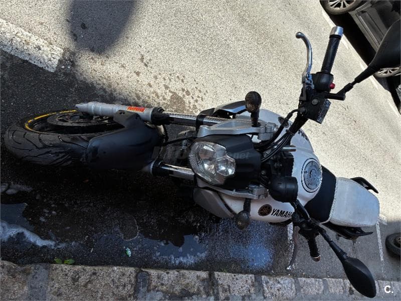 Yamaha MT-03 – Vista 2