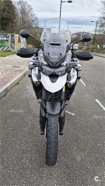 Triumph Tiger 900 – Vista 2