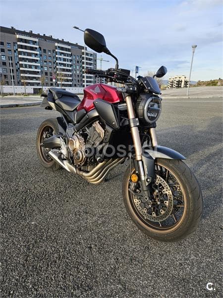 Honda CB 650 R 5750 € 2022 Araba - 1
