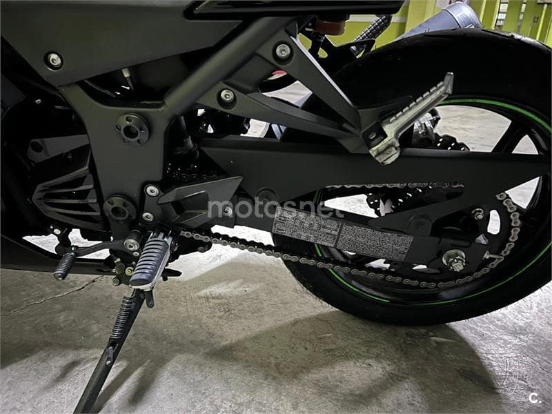 Kawasaki NINJA 250 R 2990 € 2011 Madrid - 4