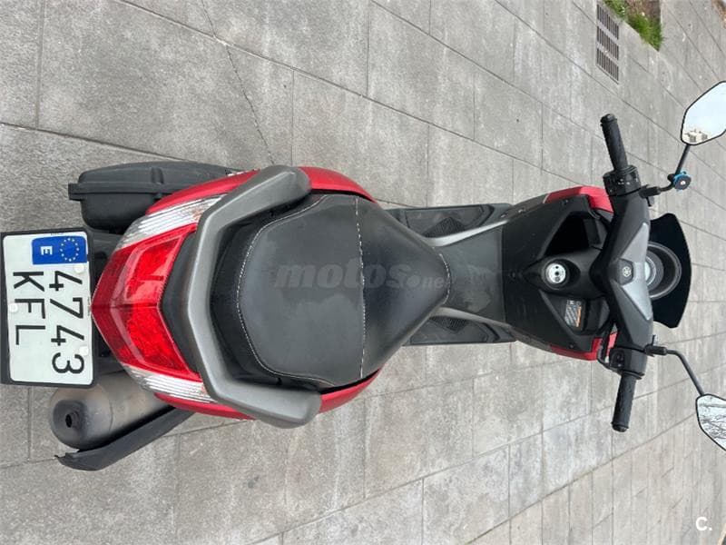 Yamaha NMAX – Vista 4
