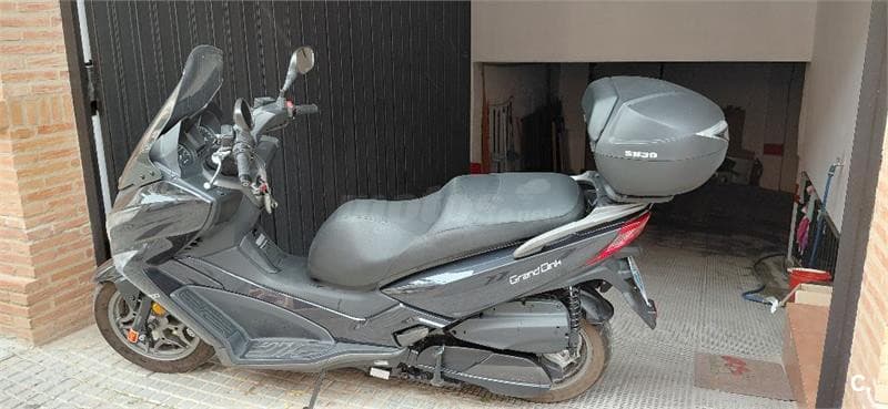 Kymco Grand Dink 300 3000 € 2018 Sevilla - 8