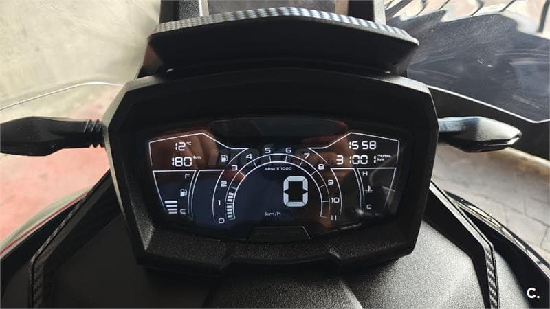 Aprilia SR GT 125 2000 € 2022 Madrid - 1