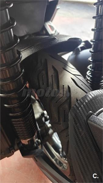 Aprilia SR GT 125 2000 € 2022 Madrid - 3