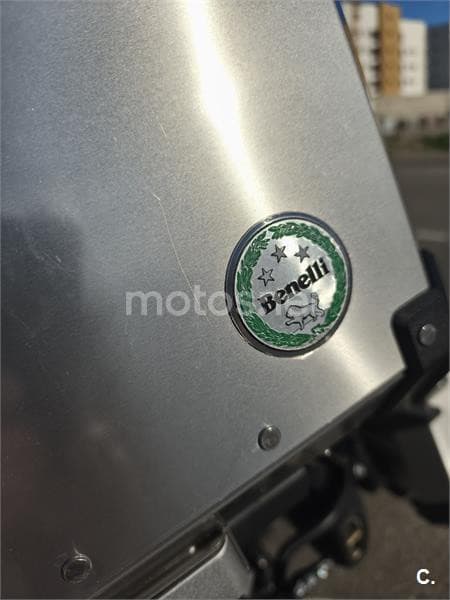 Benelli TRK 702 X – Vista 17