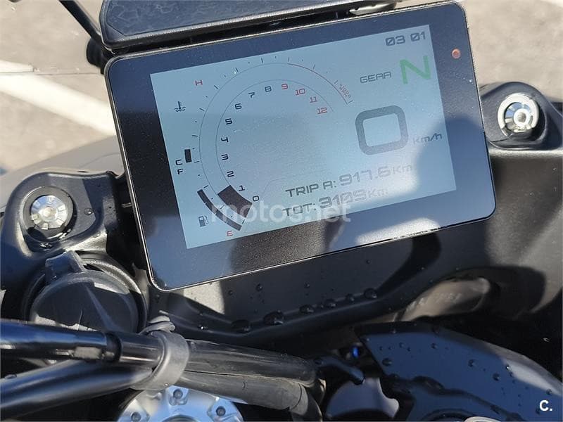 Benelli TRK 702 X – Vista 23