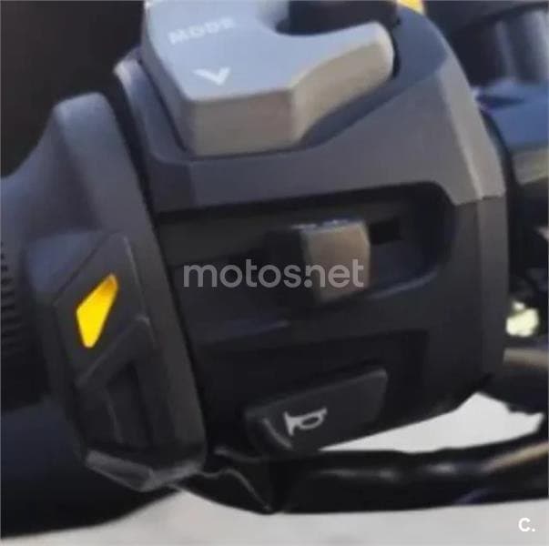 Suzuki V-Strom 650 XT ABS 5275 € 2018 Zaragoza - 3