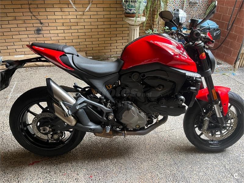 Ducati Monster – Vista 3