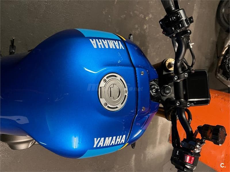 Yamaha XSR900 – Vista 3