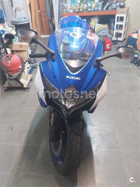 Suzuki GSX R750 – Vista 4