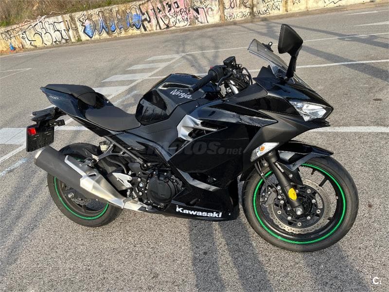 Kawasaki Ninja 400 5000 € 2019 Girona - 3