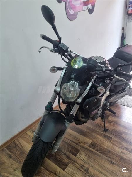 Yamaha MT-03 – Vista 1