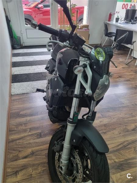 Yamaha MT-03 – Vista 5