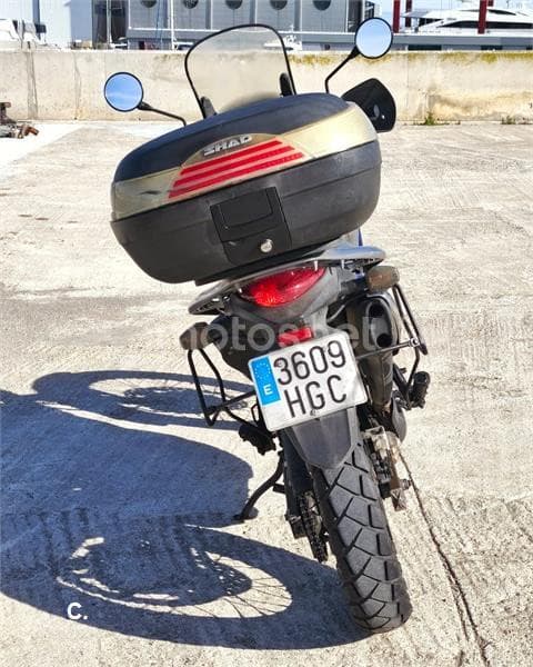 Honda Transalp XL 700 V – Vista 11