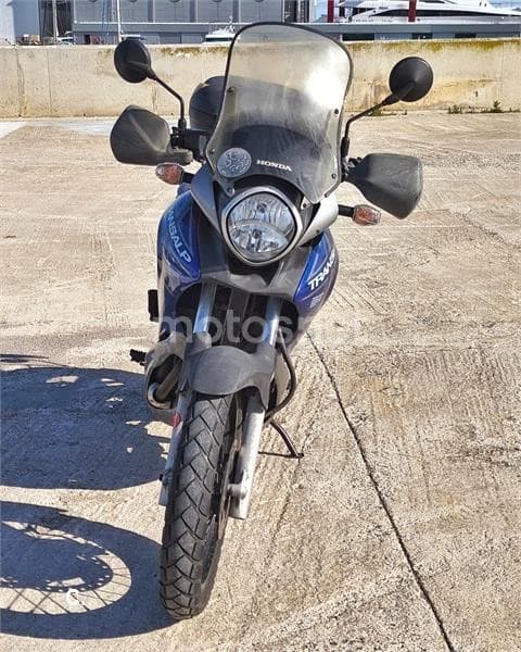 Honda Transalp XL 700 V – Vista 4