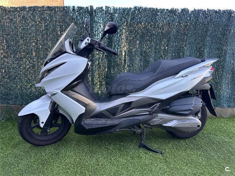 Kawasaki J 300 1950 € 2016 Barcelona - 3