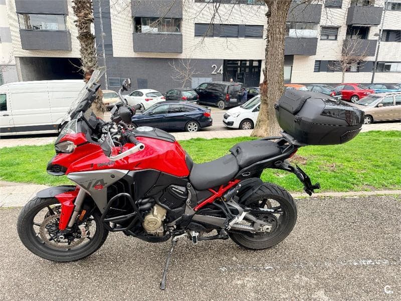 Ducati Multistrada V4 – Vista 3