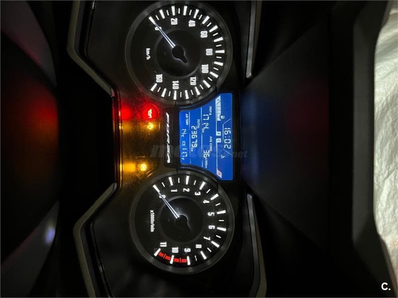 Honda Forza 2890 € 2018 Araba - 1